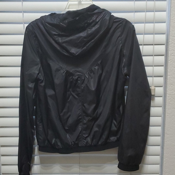 Jacket - Picture 3 of 3